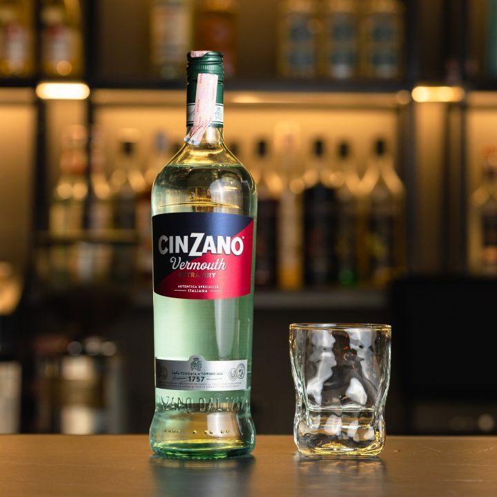 Вермут «Chinzano Extra Dry»
